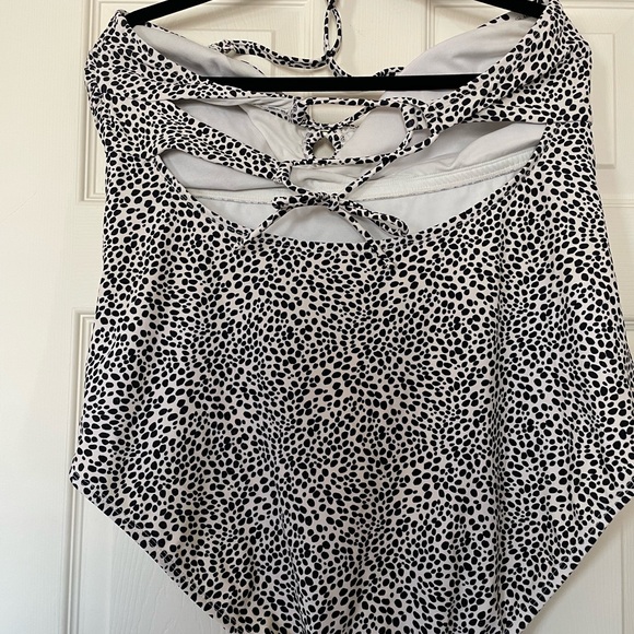 Set of 4 size 2x swimsuits - Picture 10 of 14
